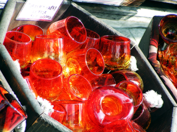キラキラ琉球ガラス
